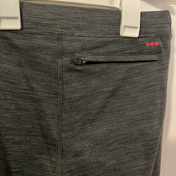 Saucony Solstice Tights in Black Heather (dark gray) - Picture 6 of 10